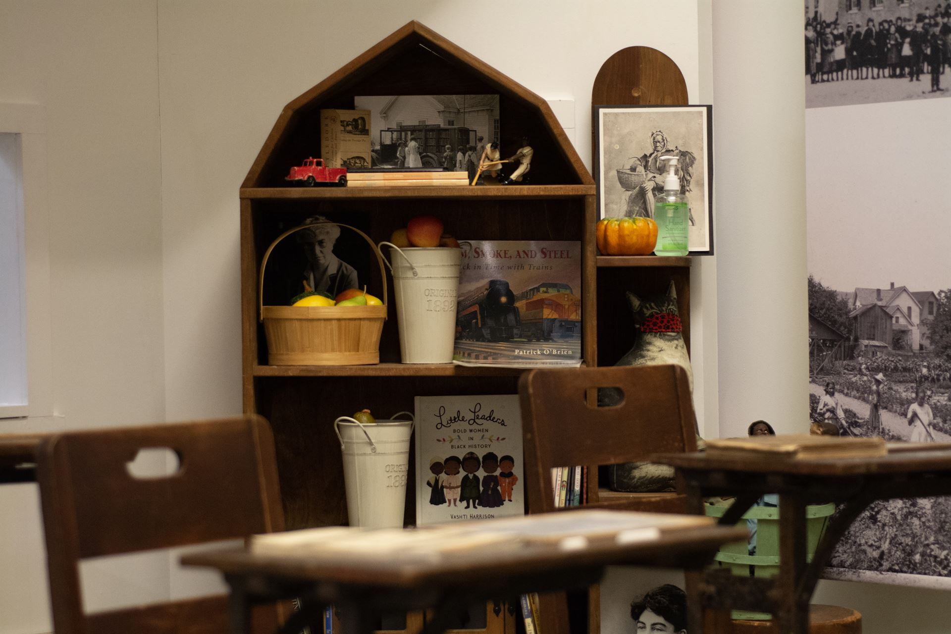 A small rectangular image of the desks and shelves in the Children's Educational Area.